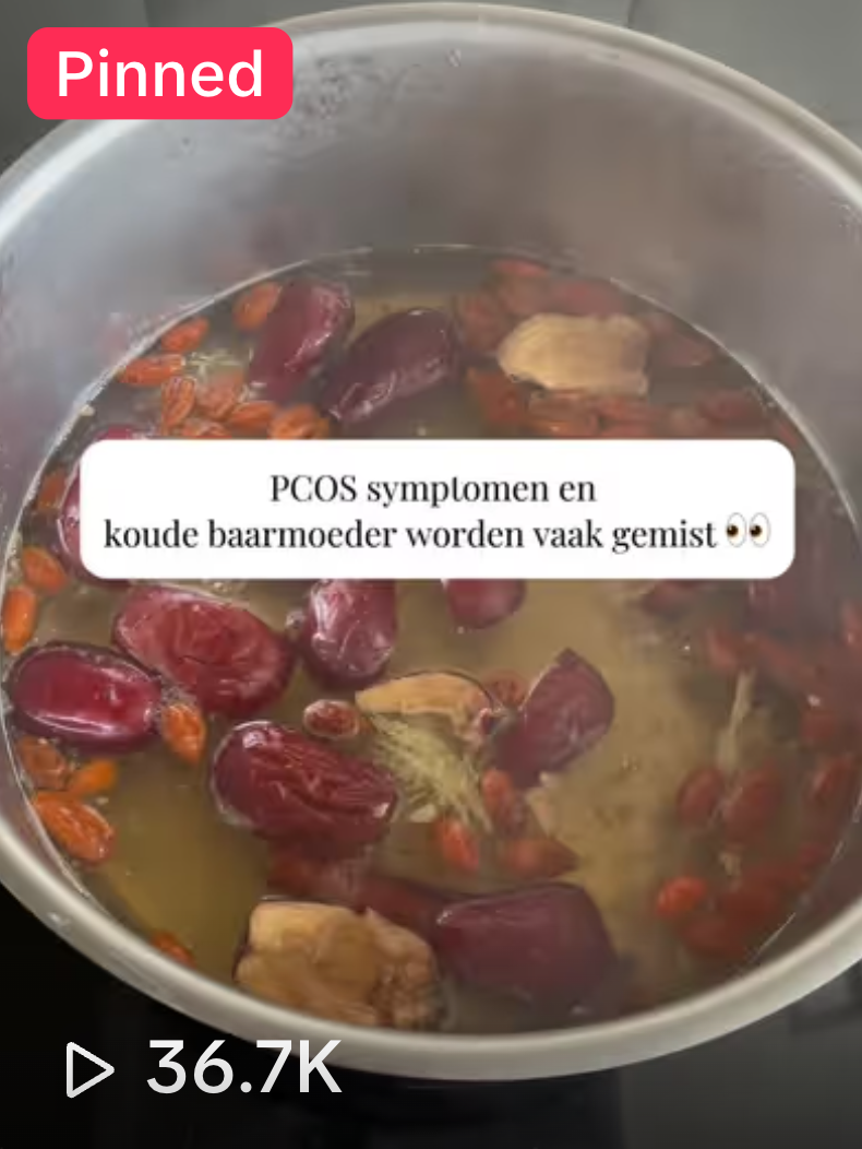 TikTok-video van NouréWomb over PCOS-symptomen en een koude baarmoeder